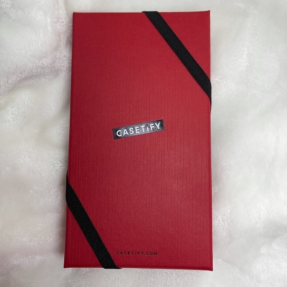 Casetify 11 Pro Max mirror case - Picture 5 of 8